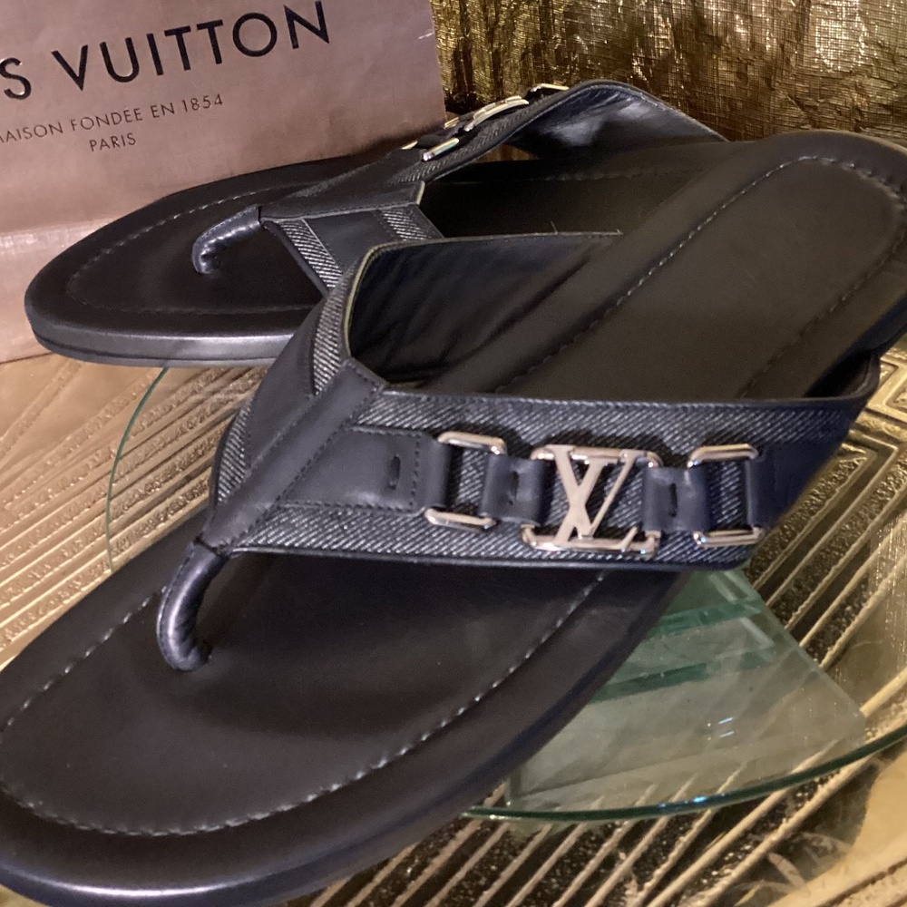 Louis Vuitton logo Men leather sandals
